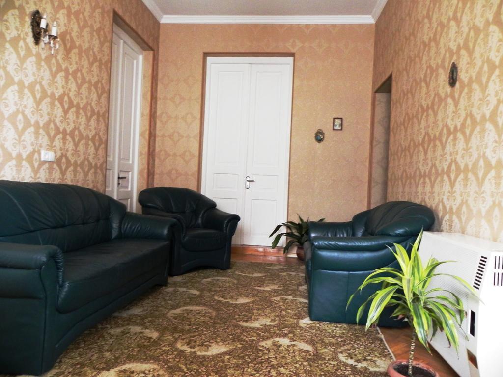 Tinikos Guest House Telawi Zewnętrze zdjęcie