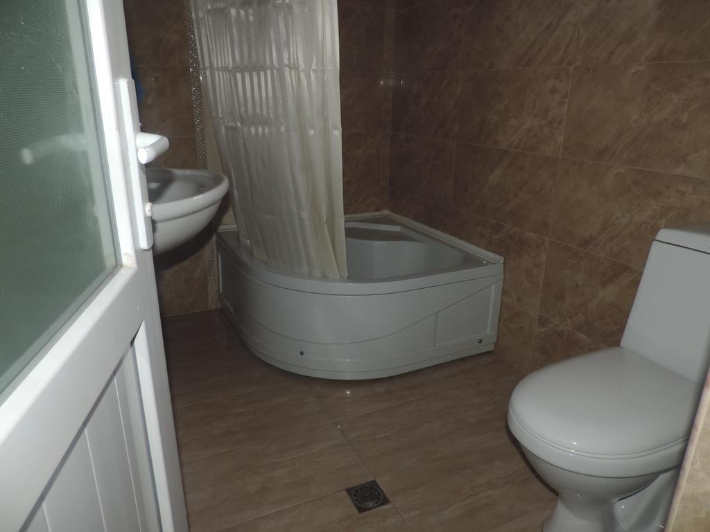 Tinikos Guest House Telawi Zewnętrze zdjęcie