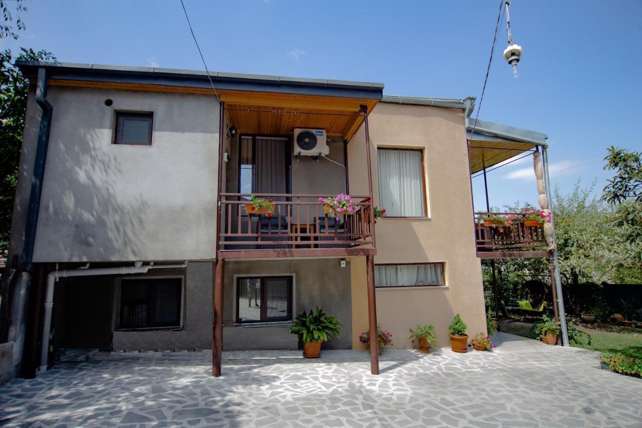 Tinikos Guest House Telawi Zewnętrze zdjęcie